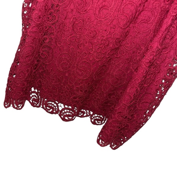 Lane Bryant Wine Red Lace Overlay Sleeveless Top 26/28 NWT New scalloped edge - Picture 2 of 6